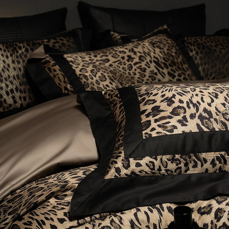 Image of 1000TC Egyptian cotton leopard print luxury bedding set with duvet cover and pillowcases