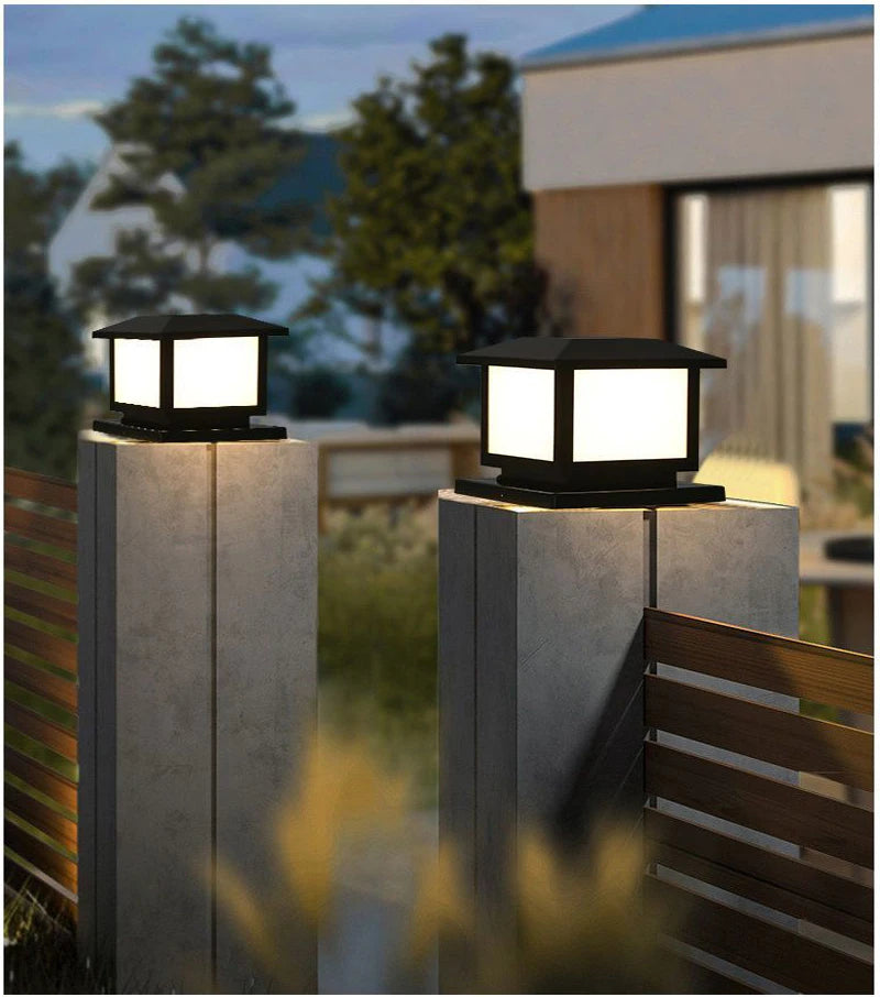 Solar LED Outdoor Light, Waterproof Landscape Lighting with Remote Control