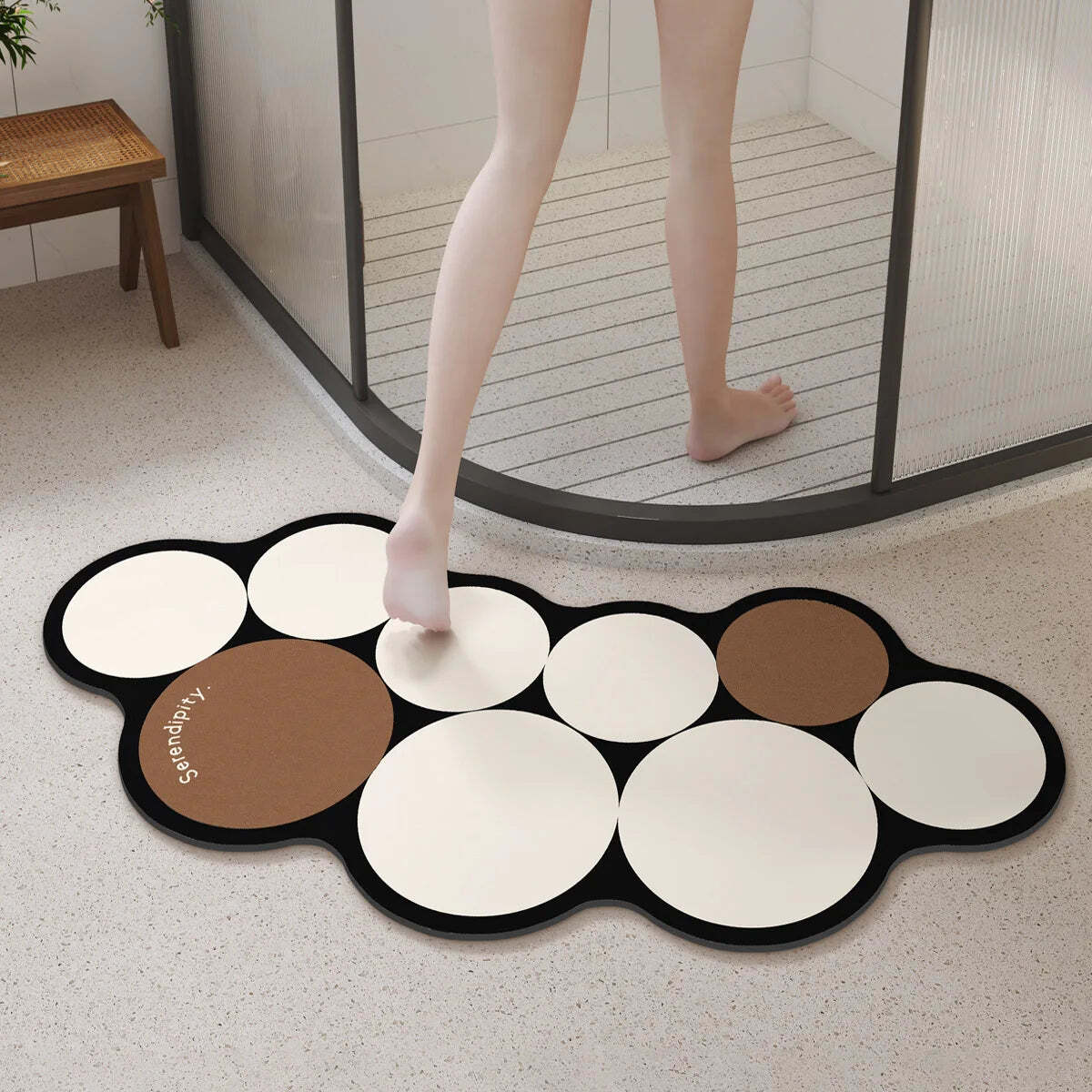 Image of Diatomite bath mat for quick dry and non-slip comfort