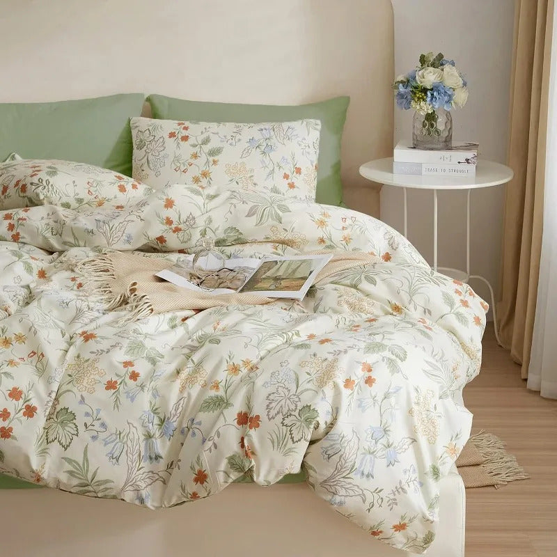 Image of Floral cotton duvet cover set with hidden zipper and pillowcases