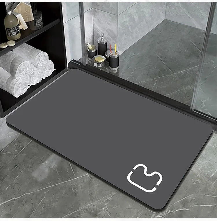 Image of Luxury diatomite bath mat for quick drying and slip resistance