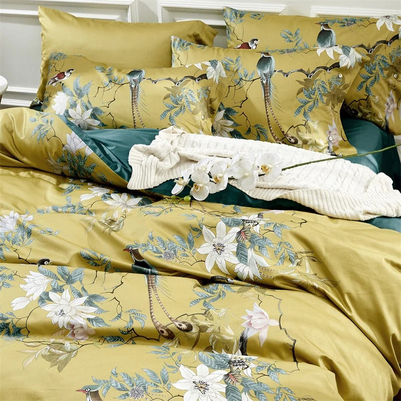 Image of Luxury Egyptian cotton bedding set with floral digital print design