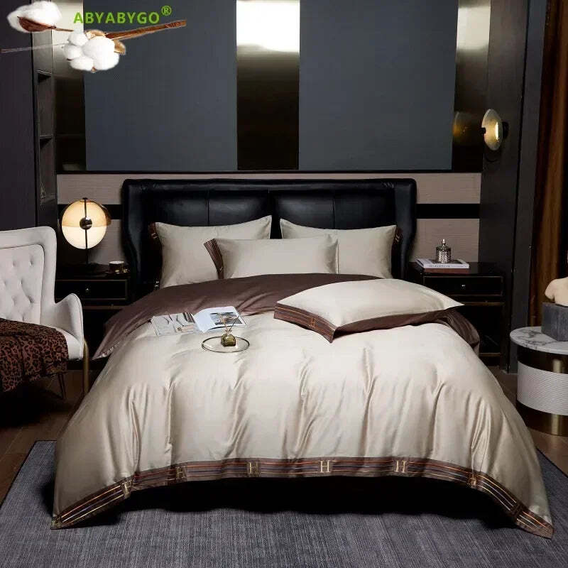 Image of Luxury Egyptian cotton duvet cover set with pillowcases and flat sheet for ultimate comfort