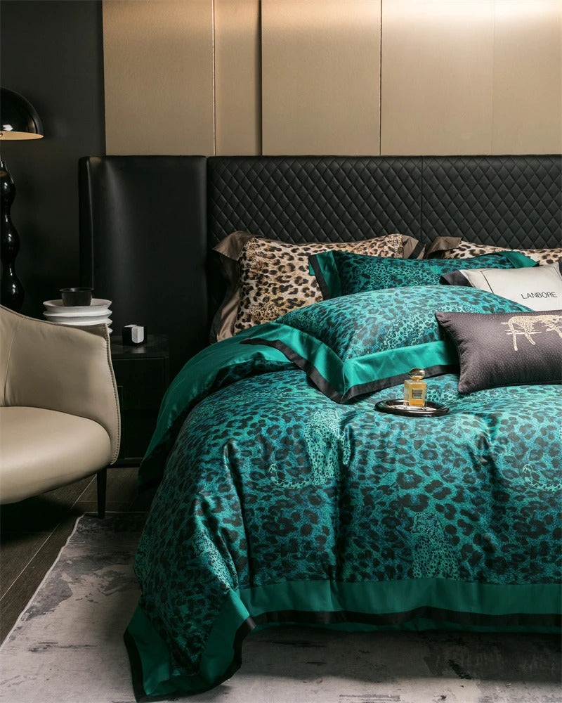 Image of Luxury Egyptian cotton leopard print bedding set with duvet cover, bed sheet, and pillowcases