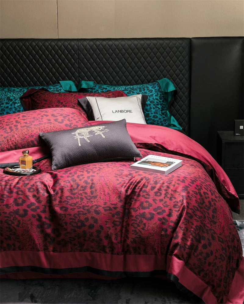 Image of Luxury Egyptian cotton leopard print bedding set with duvet cover, bed sheet, and pillowcases