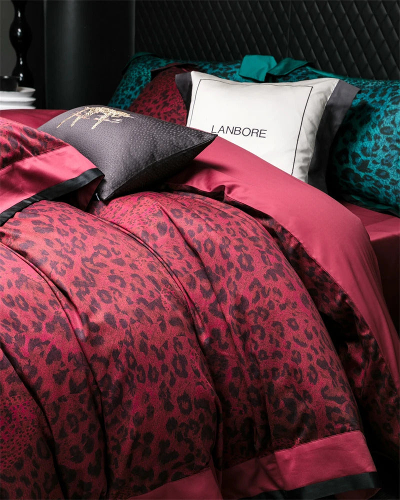 Image of Luxury Egyptian cotton leopard print bedding set with duvet cover, bed sheet, and pillowcases