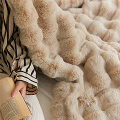 Image of Luxury faux fur throw blanket for cozy home decor