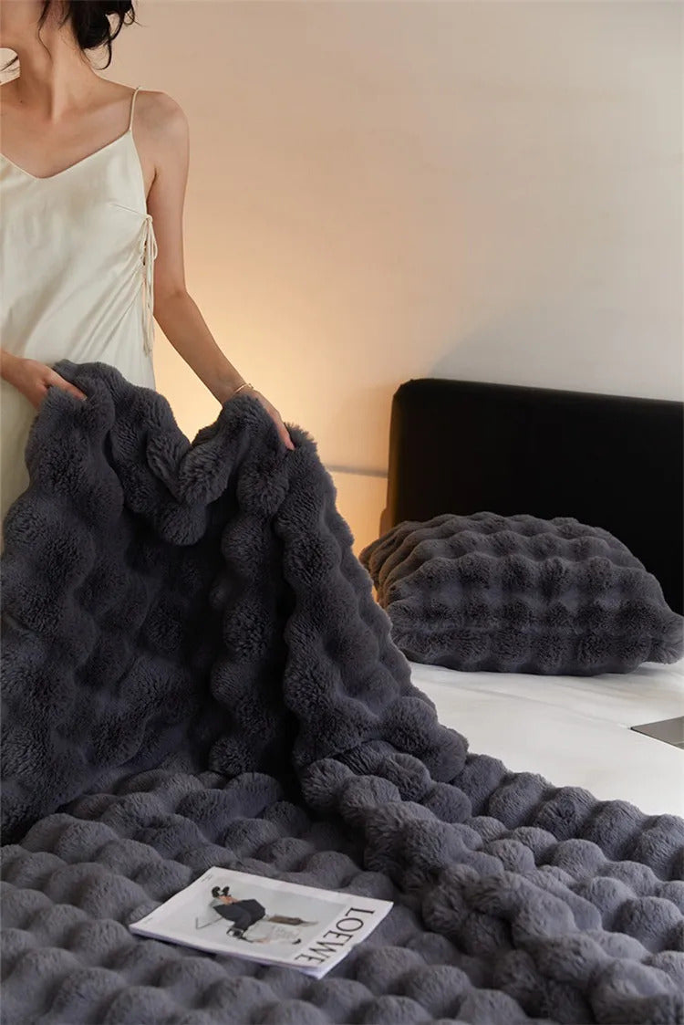 Image of Luxury faux fur throw blanket for cozy home decor