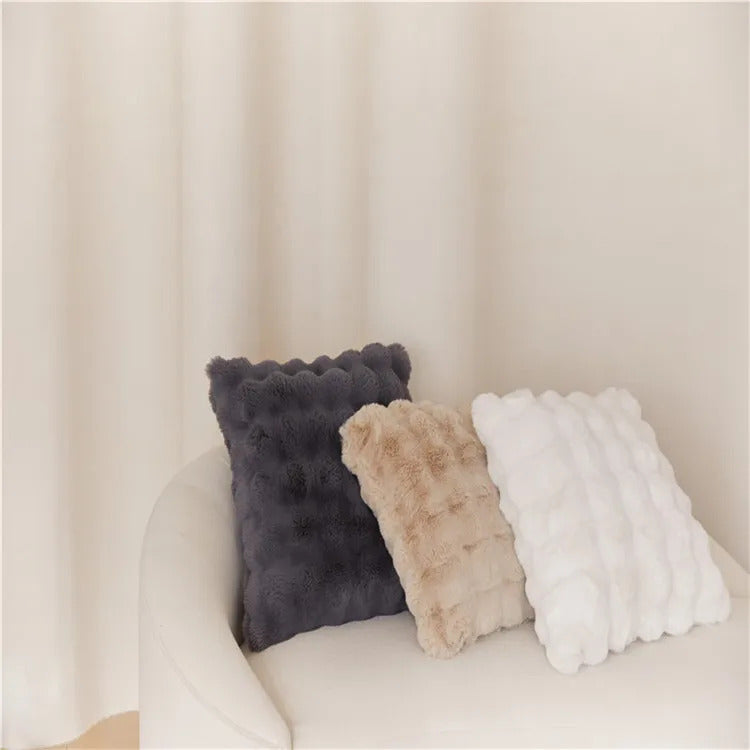 Image of Luxury faux fur throw blanket for cozy home decor