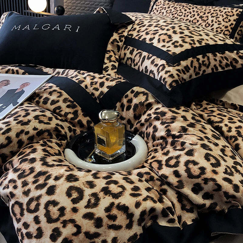 Image of Luxury leopard print lyocell cotton brushed bedding set with duvet cover, bed sheet, and pillowcases