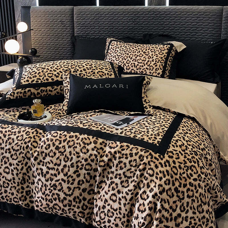 Image of Luxury leopard print lyocell cotton brushed bedding set with duvet cover, bed sheet, and pillowcases