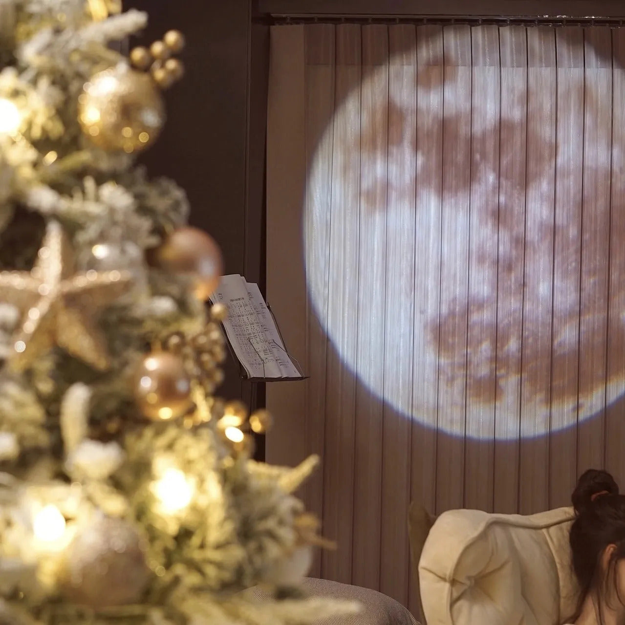 Image of Moon and earth projection lamp for a dreamy bedroom atmosphere