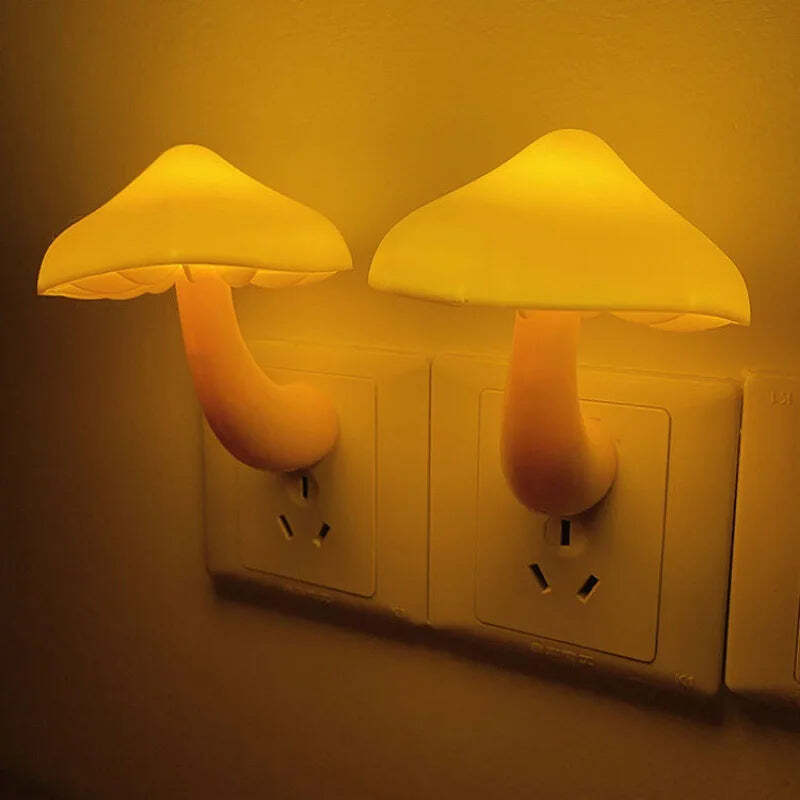 Image of Mushroom-shaped LED night light with automatic sensor for home decor