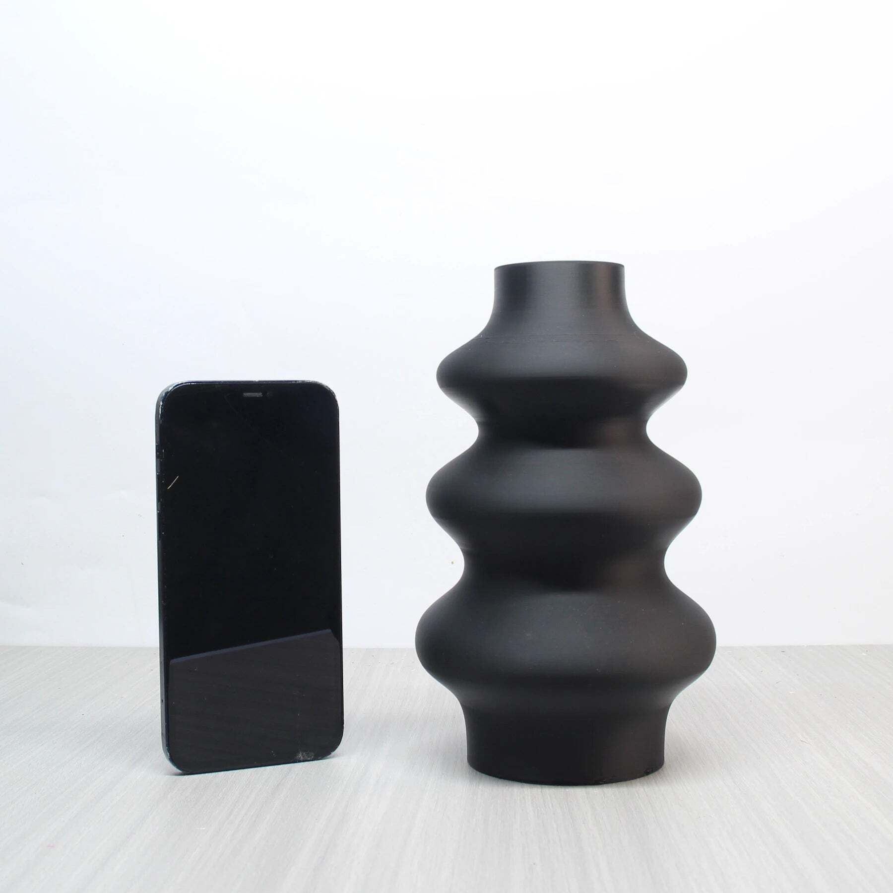 Image of Nordic style 3D printed white vase decoration for modern home decor