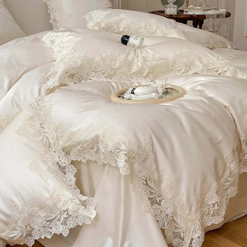 Image of Romantic French floral lace bedding set made from 1000TC Egyptian cotton