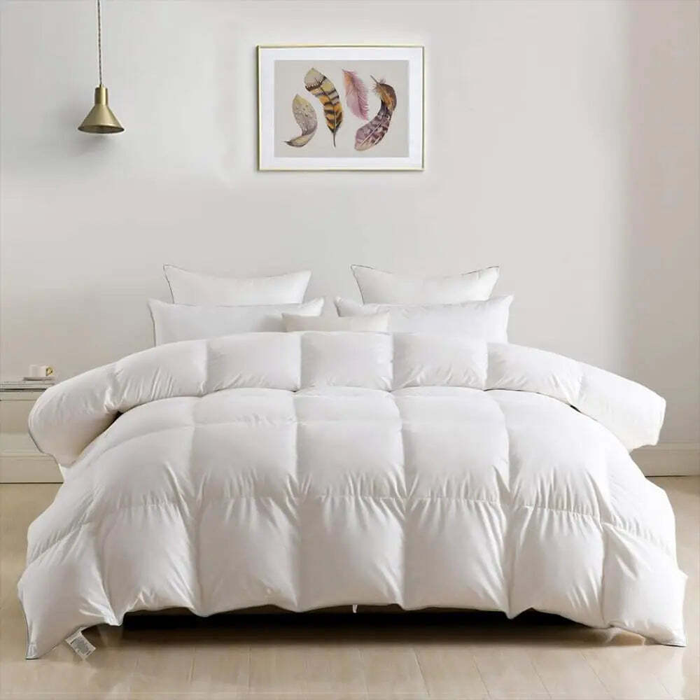 Image of Ultra soft cooling down comforter with 100% cotton cover and ethical filling