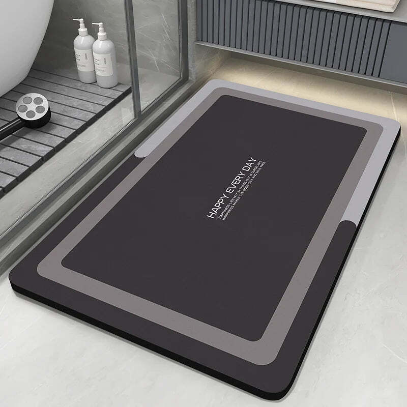 Diatomite bath mat with anti-slip and quick-dry features for eco-friendly bathrooms