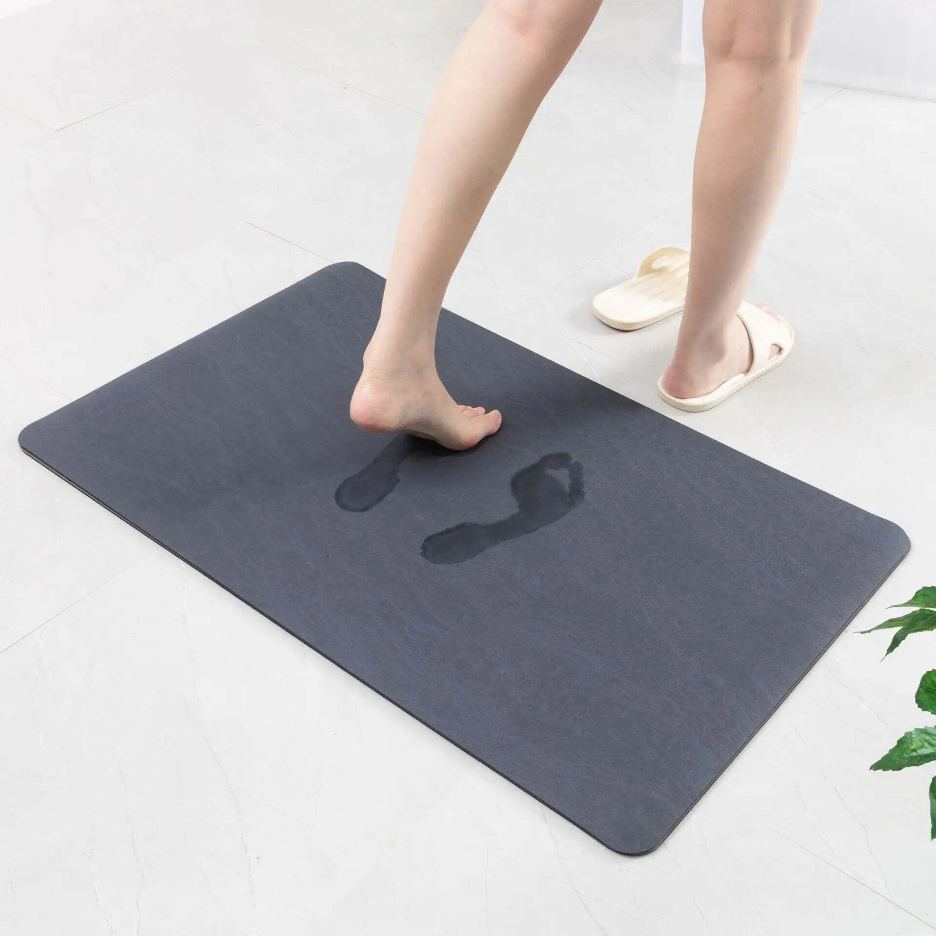 Diatomite mud anti-slip bath mat for moisture absorption and comfort