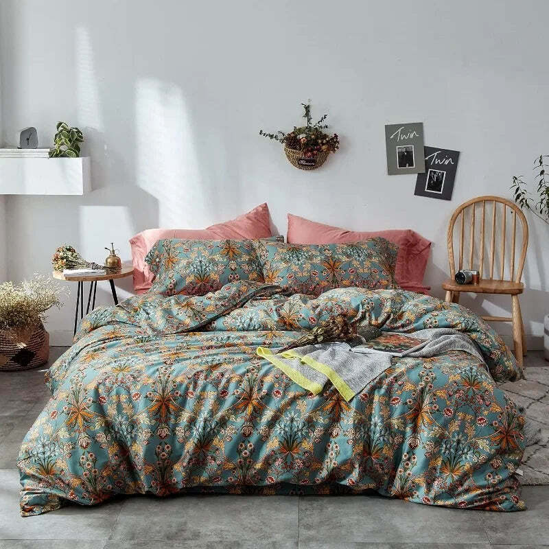 Floral cotton duvet cover set with hidden zipper and pillowcases