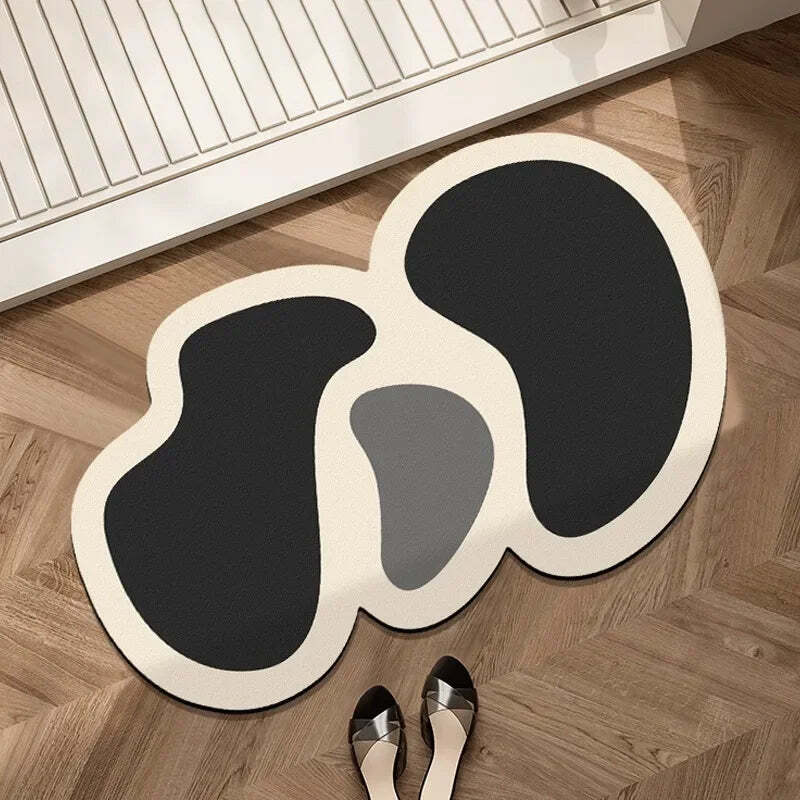 Irregular super absorbent bathroom mat with non-slip diatom mud for fast drying