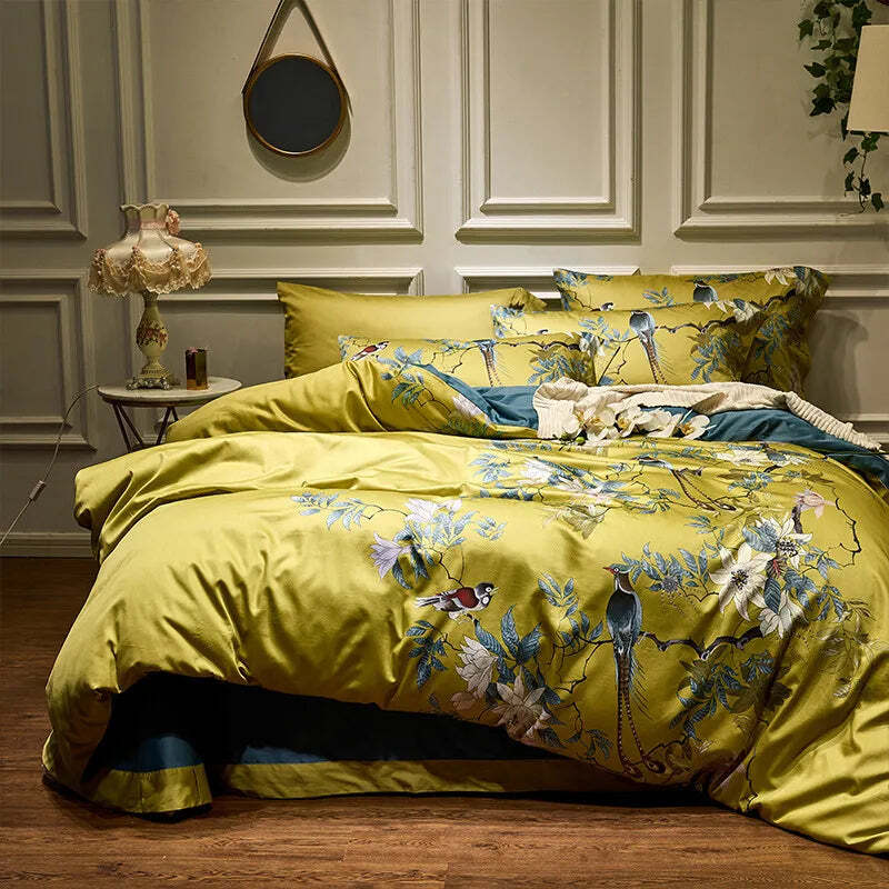 Luxury Egyptian cotton bedding set with floral digital print design