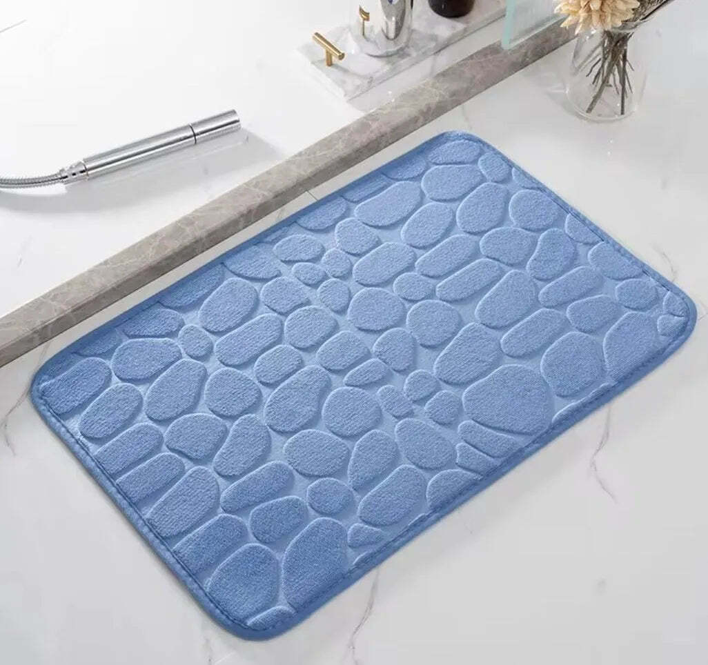 Memory foam non-slip stone bath mat with cobblestone embossed design