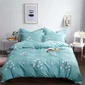 Scandinavian style duvet cover for all seasons