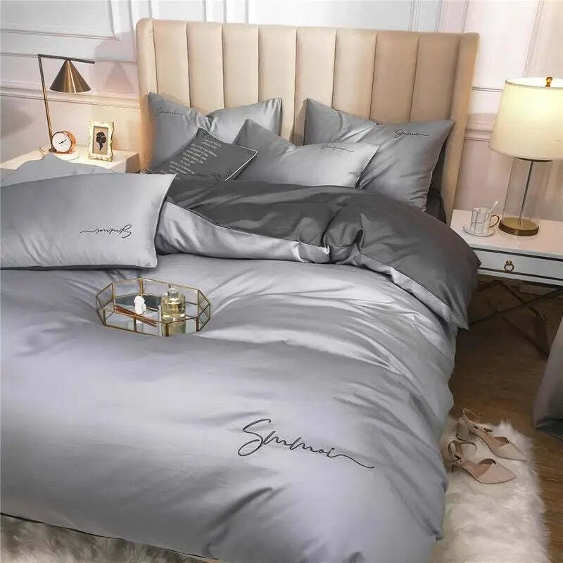 Silky soft 600TC Egyptian cotton embroidered duvet cover set with zipper